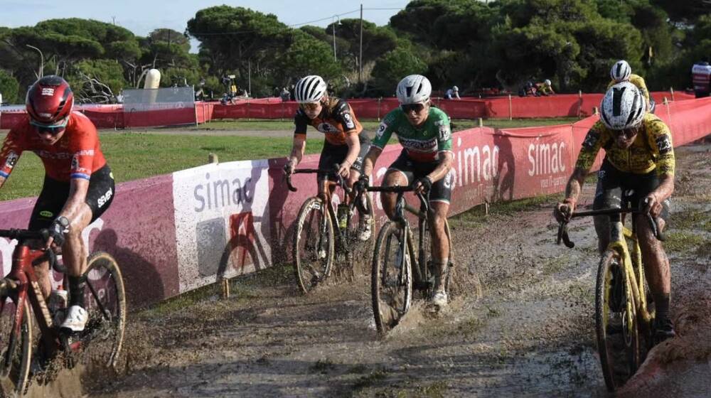 La Coppa del Mondo di ciclocross a Marceddì