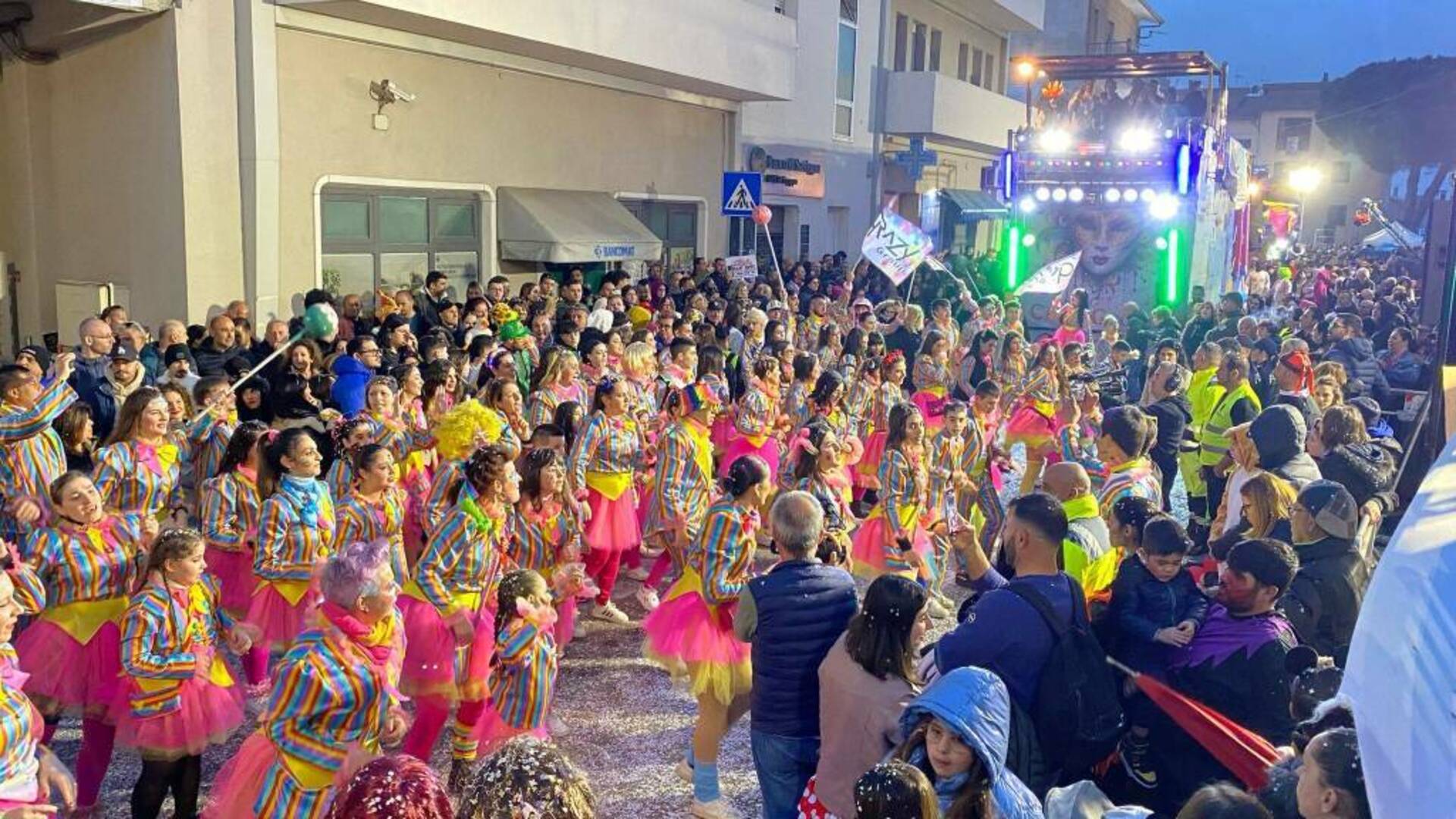 Terralbese e Medio Campidano si preparano alle grandi sfilate del Carnevale 2026, tra carri, colori e divertimento