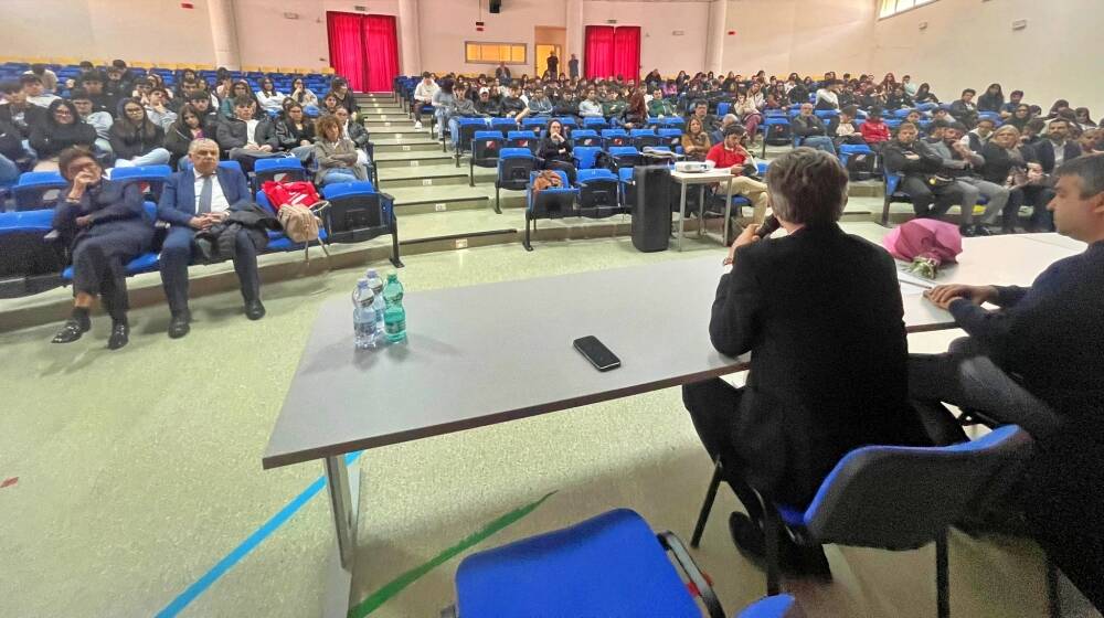 DonatoriNati polizia di stato tour in Sardegna 2026