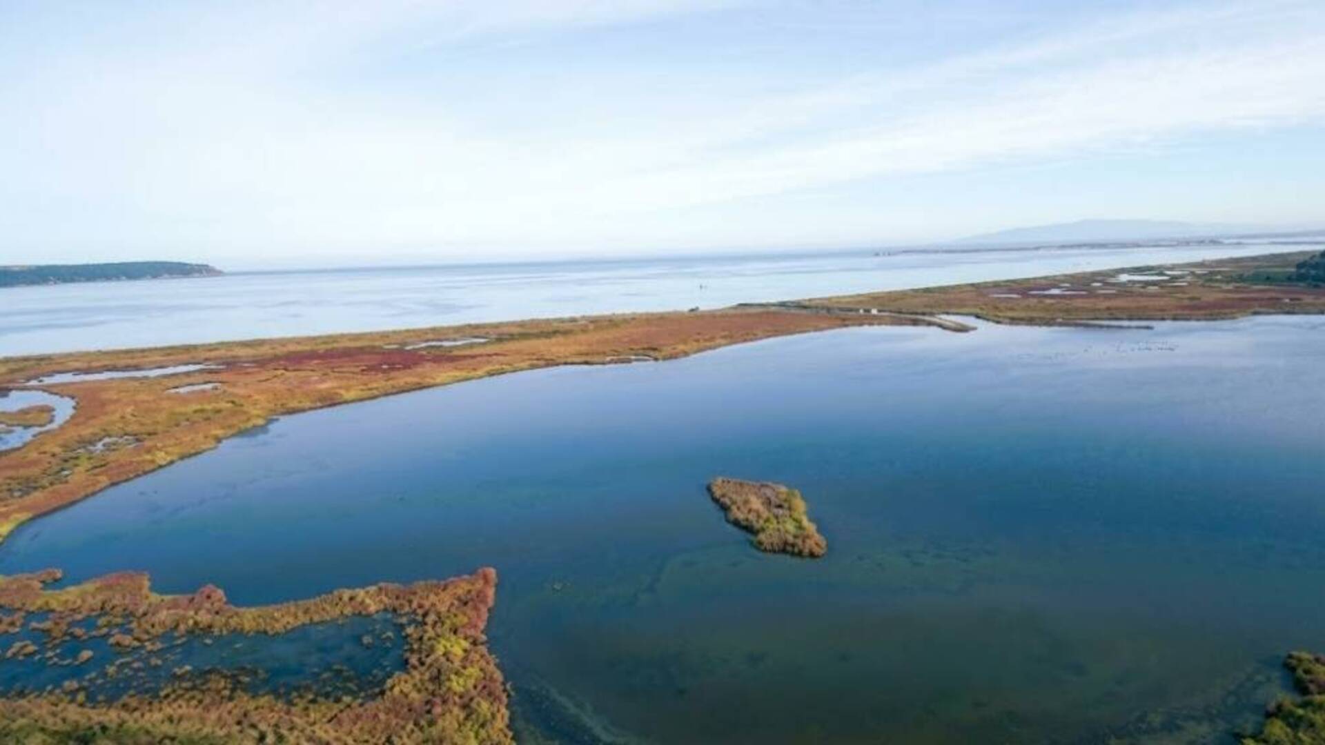 Stagno di S’Ena Arrubia: in arrivo nuove fototrappole per la lotta all’abbandono dei rifiuti
