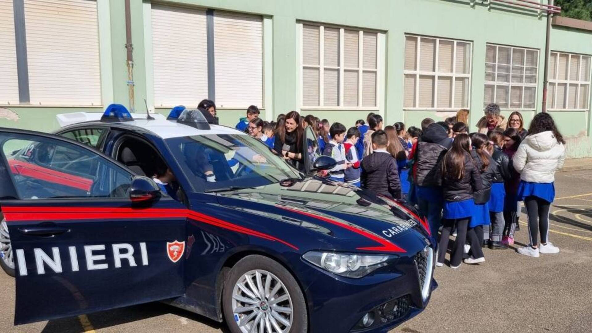 Guspini - carabinieri