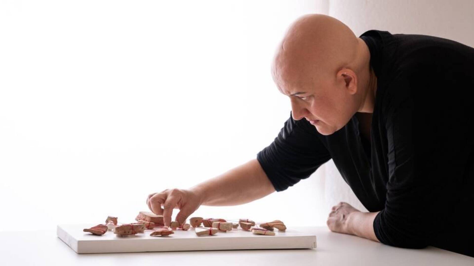 In tasca solo pezzi di casa: l’opera di Maria Jole Serreli simbolo della 30ª edizione di Monumenti Aperti