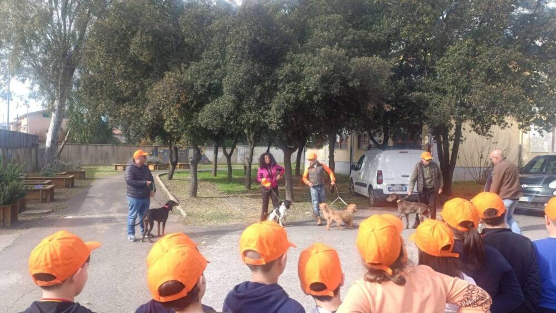 Gli alunni delle primarie di San Gavino a lezione di biodiversità, con un progetto sul ruolo del bioregolatore