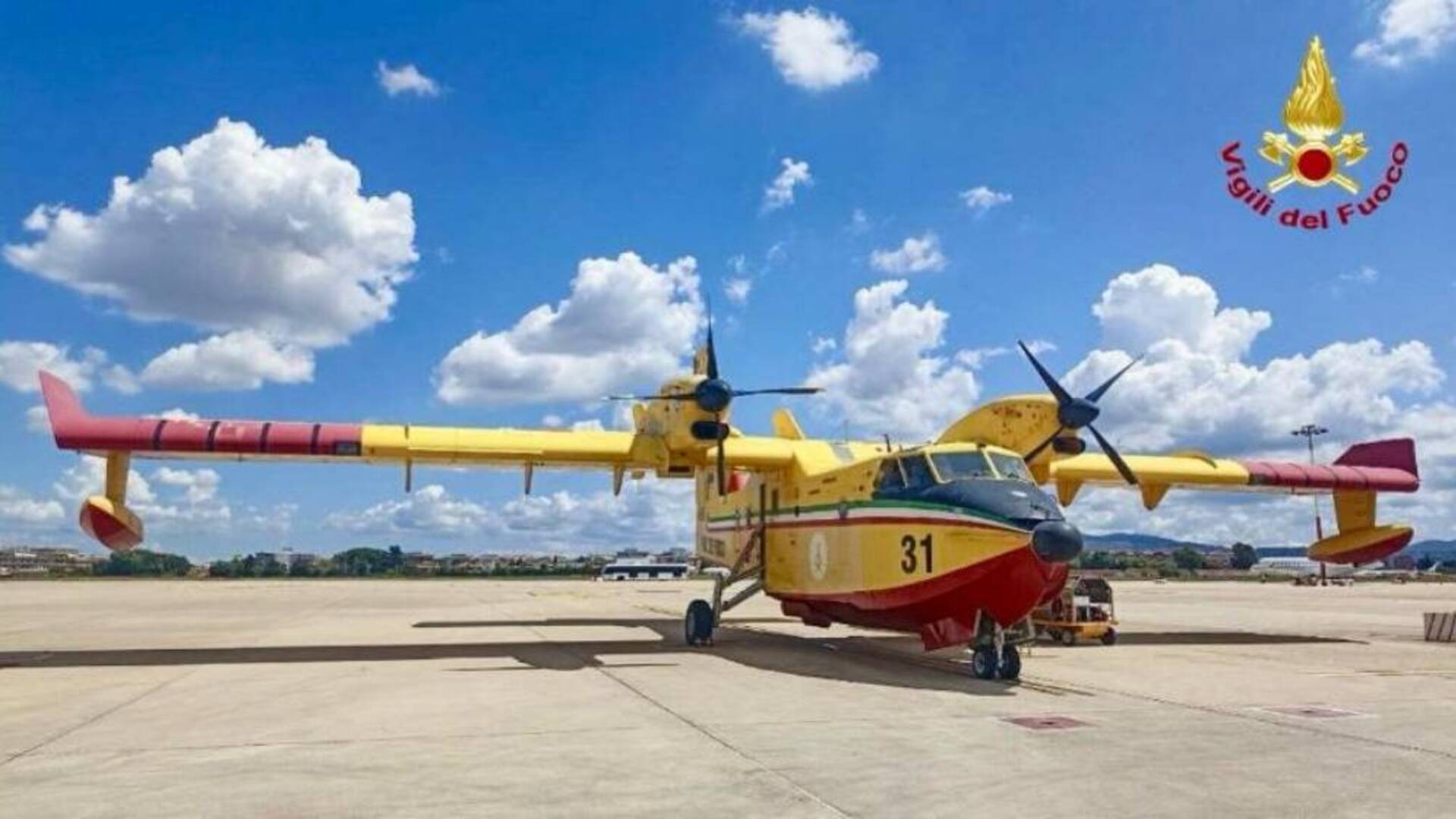 Campagna antincendio 2026, a Terralba l’incontro operativo con i piloti della flotta aerea