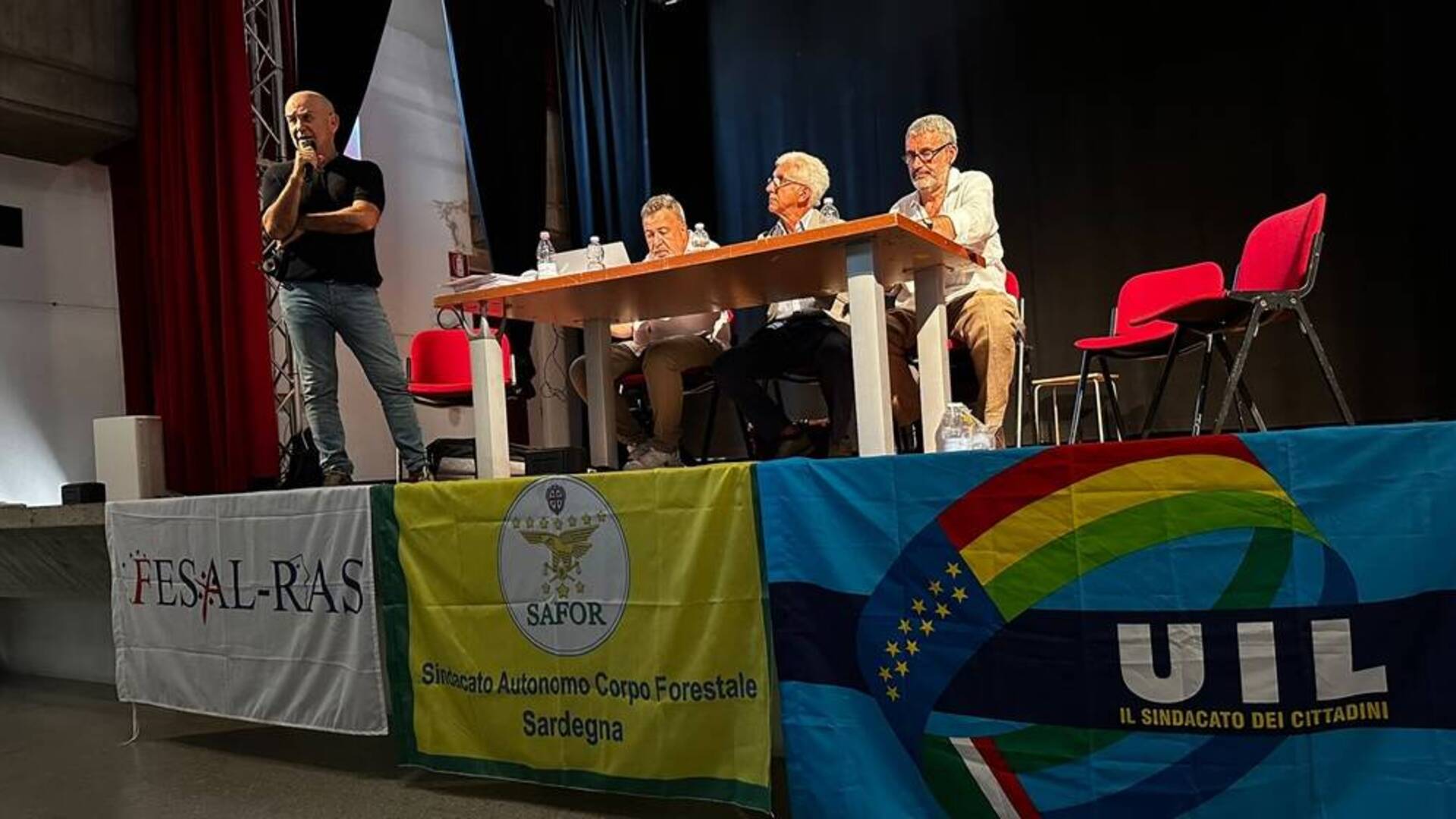 Pochi forestali contro gli incendi: i sindacati pronti allo sciopero