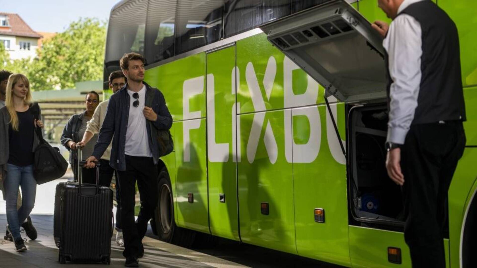 FlixBus arriva in Sardegna: Sanluri collegata con gli aeroporti di Cagliari e Alghero