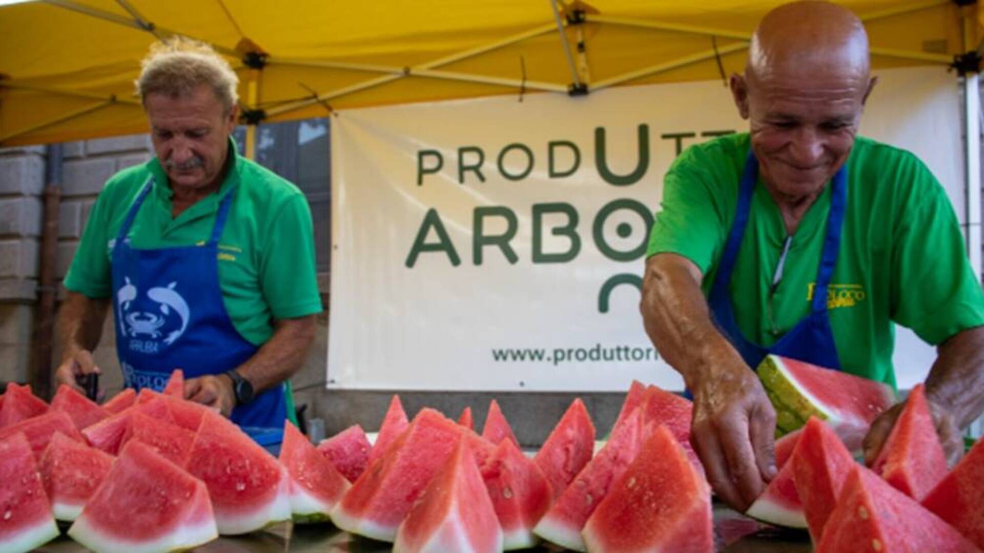 Ad Arborea 50ª edizione della Sagra della Anguria. Cena in piazza con ostriche e polpette di manzo