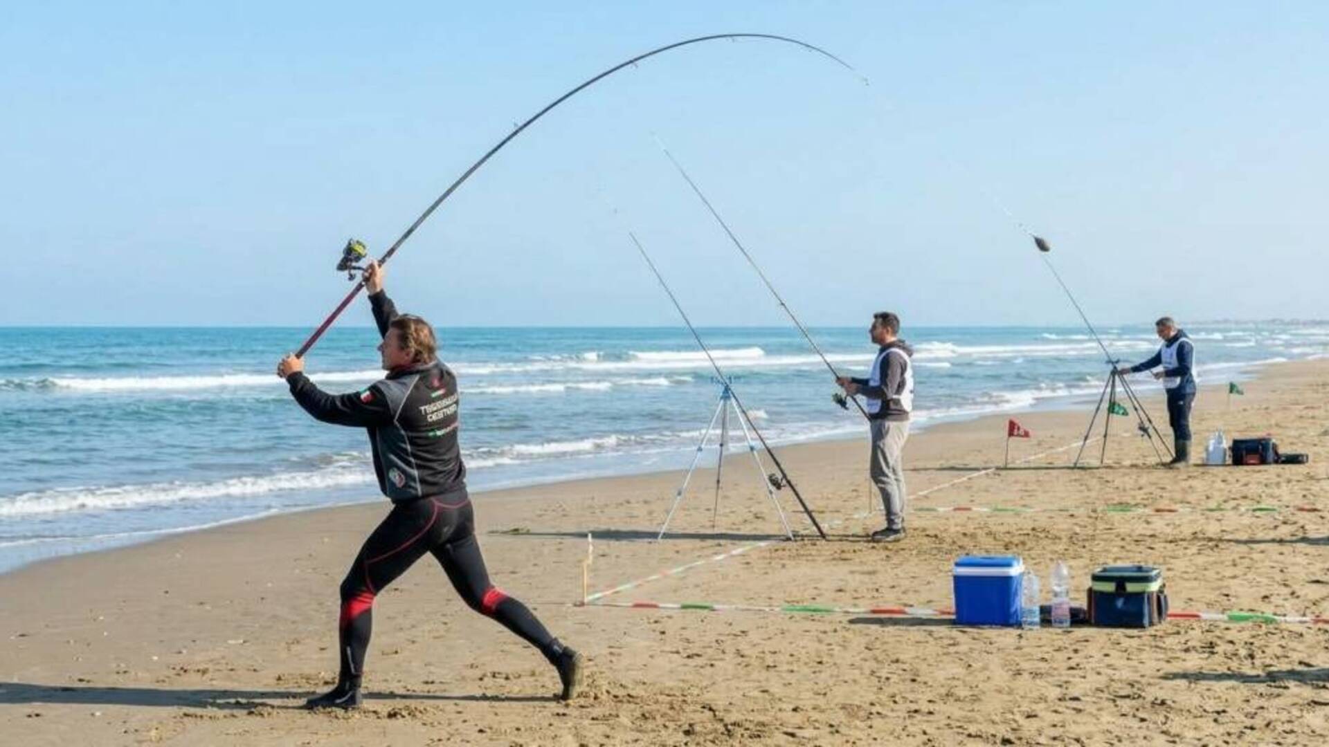 Pesca sportiva, il litorale di Arborea ospiterà i Mondiali di Surf casting